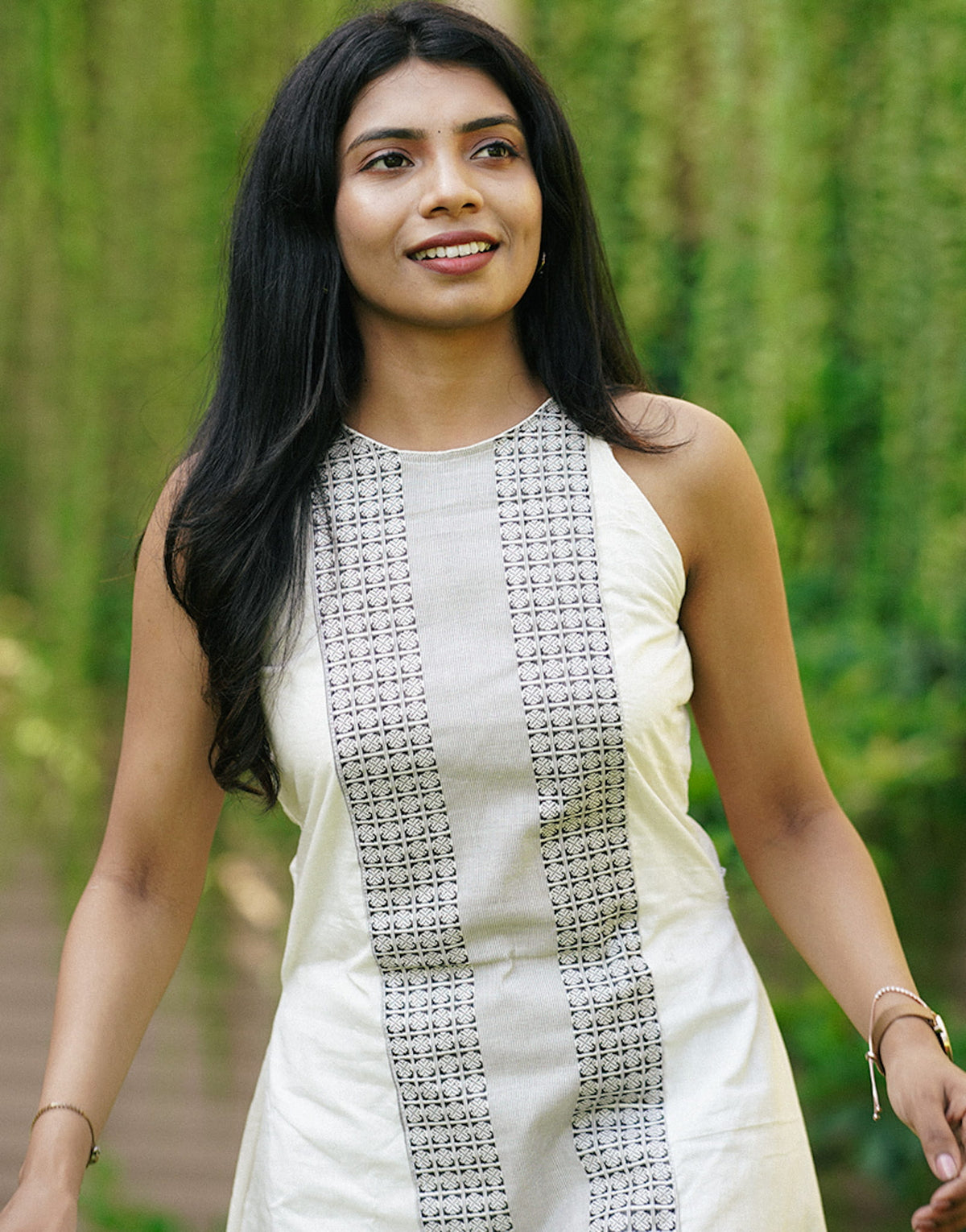 Jamdhani Panel Halter Neck Dress image 4