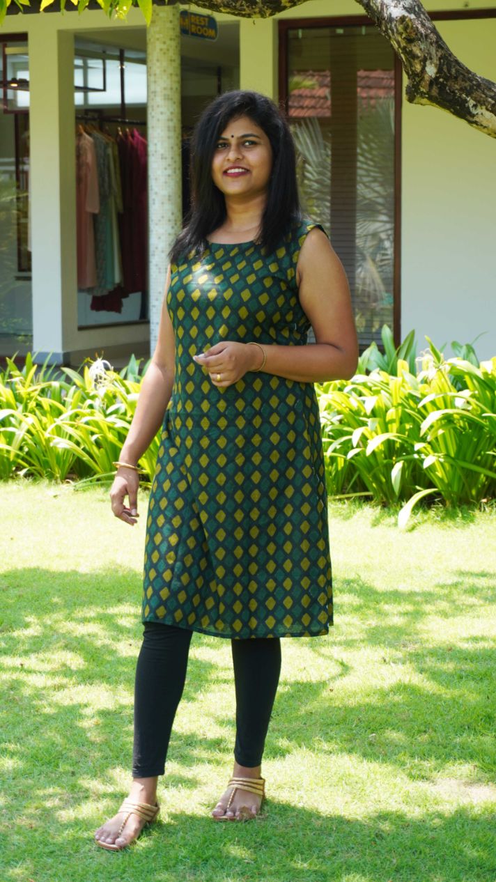 Dark Green Printed Sleeveless Kurti image 4