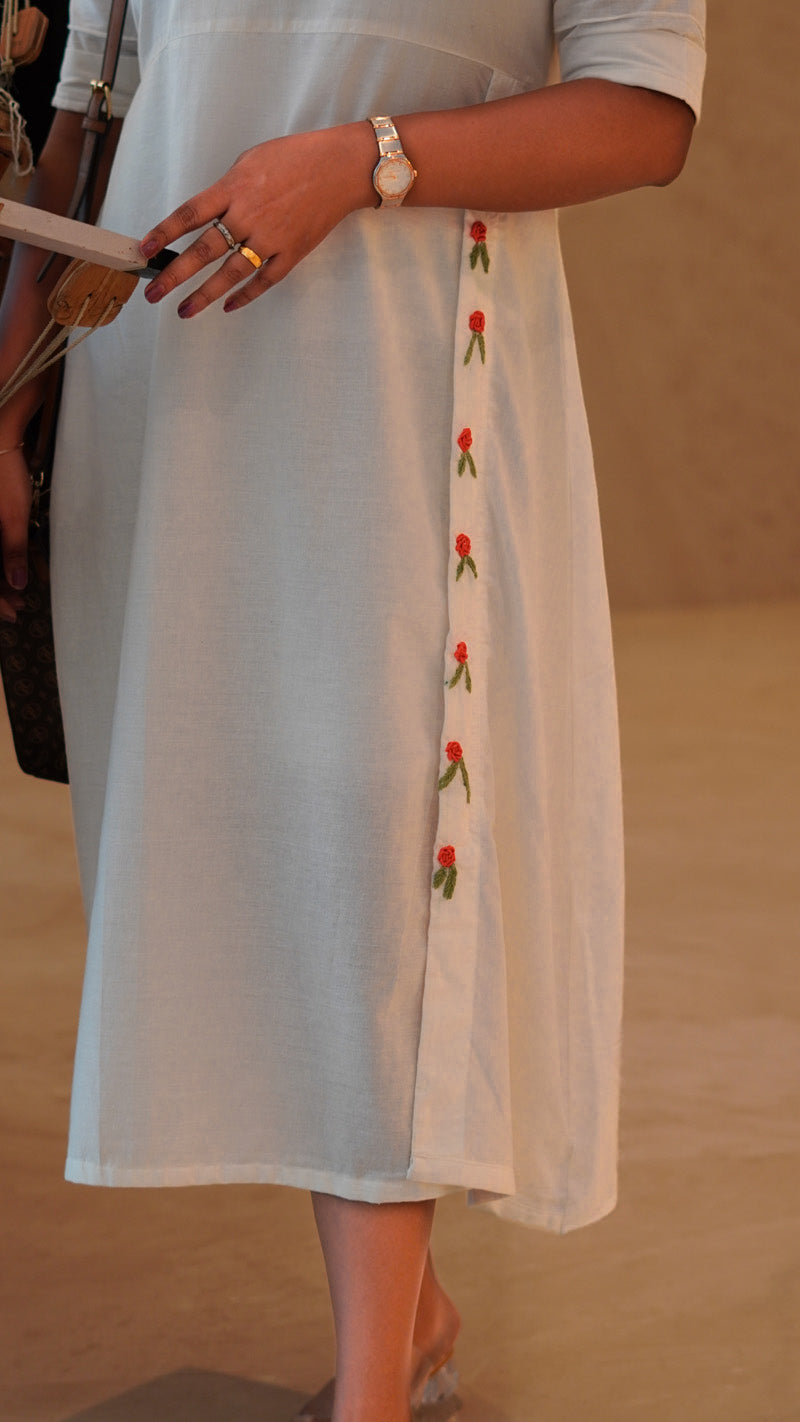 Encanto Off White Cotton Linen Embroidered Dress image 3