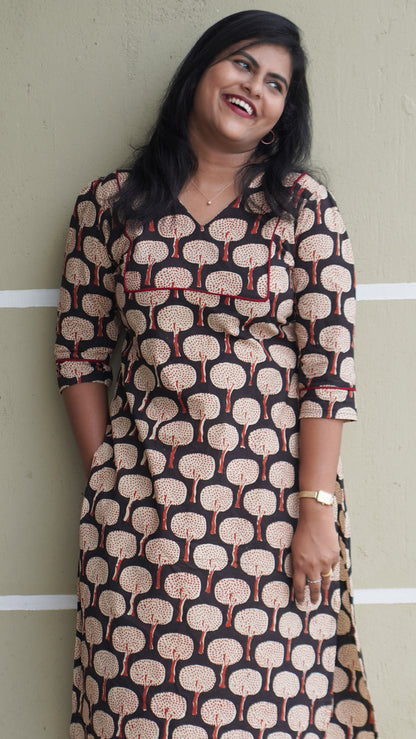 Black hand block printed Kurta with Puff sleeves image 2