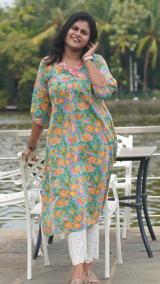 Aqua Blue Cotton Kurta with Floral Pattern image 1