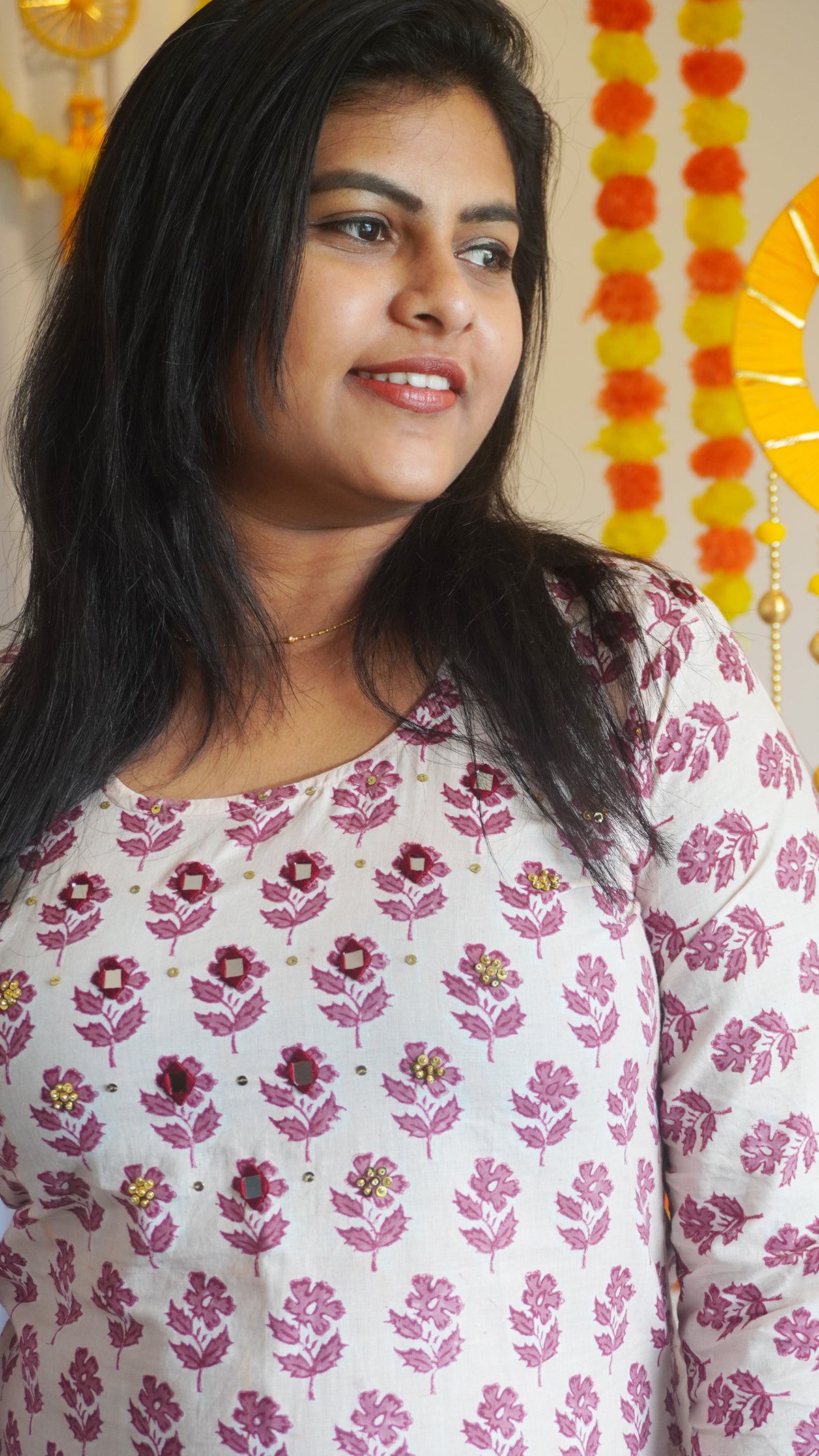 White and Pinkish Red Mirror Work Hand Embroidery Kurti image 4
