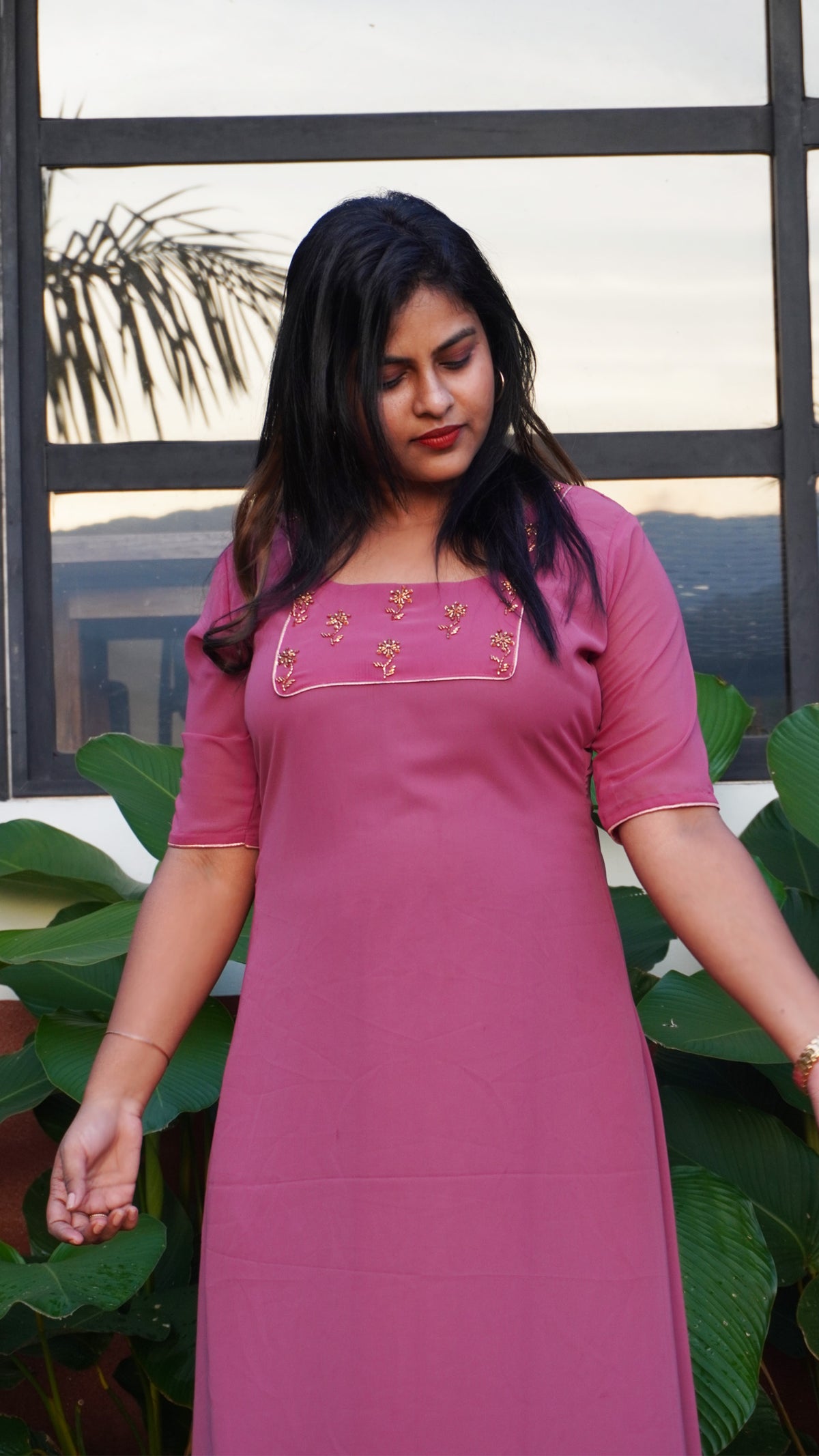 Pure georgette Magenta Kurta with Hand Embroidery