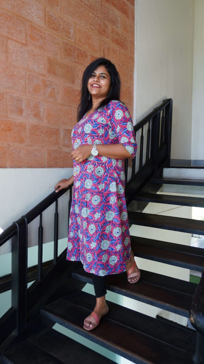 Pink Kurti with Blue and Grey Floral Print - Image 5